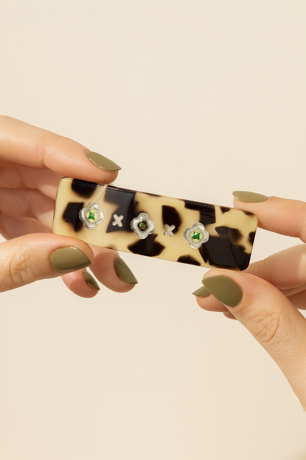 ESSIE XL - ÉLÉGANCE SAUVAGE